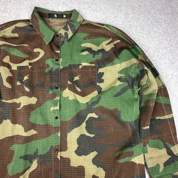 Missguided Tops - Missguided Camo Ripstop Oversized Button Up Shirt Raw Hem Woodland Camouflage